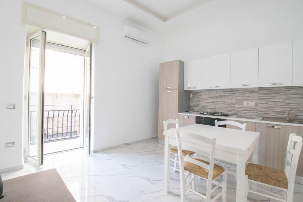 Lavinaio'S House Apartment Naples Exterior photo