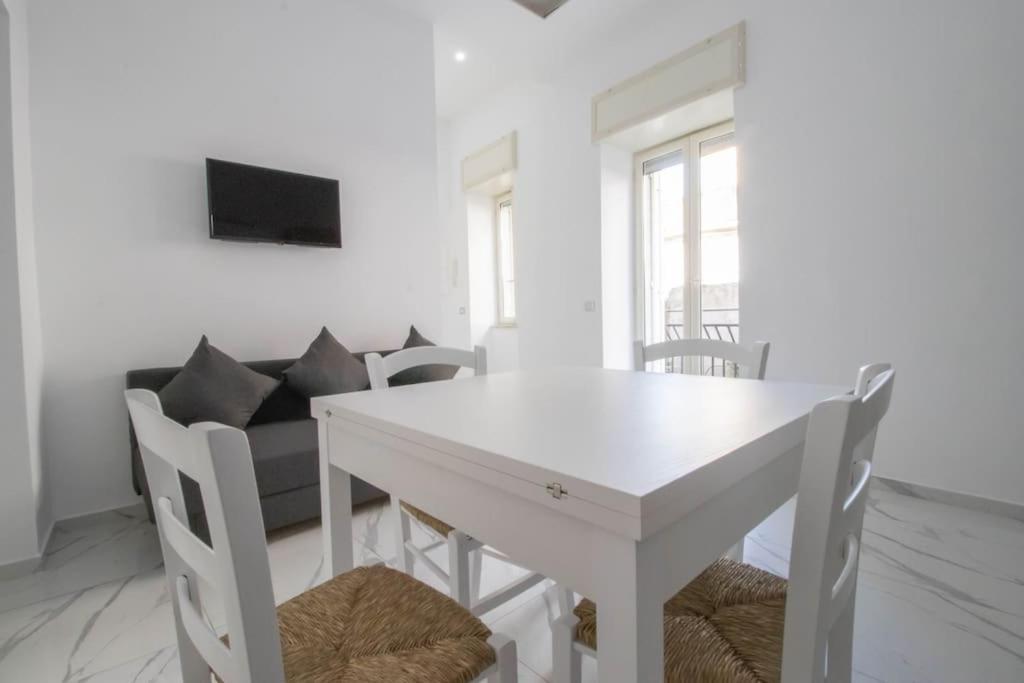 Lavinaio'S House Apartment Naples Exterior photo